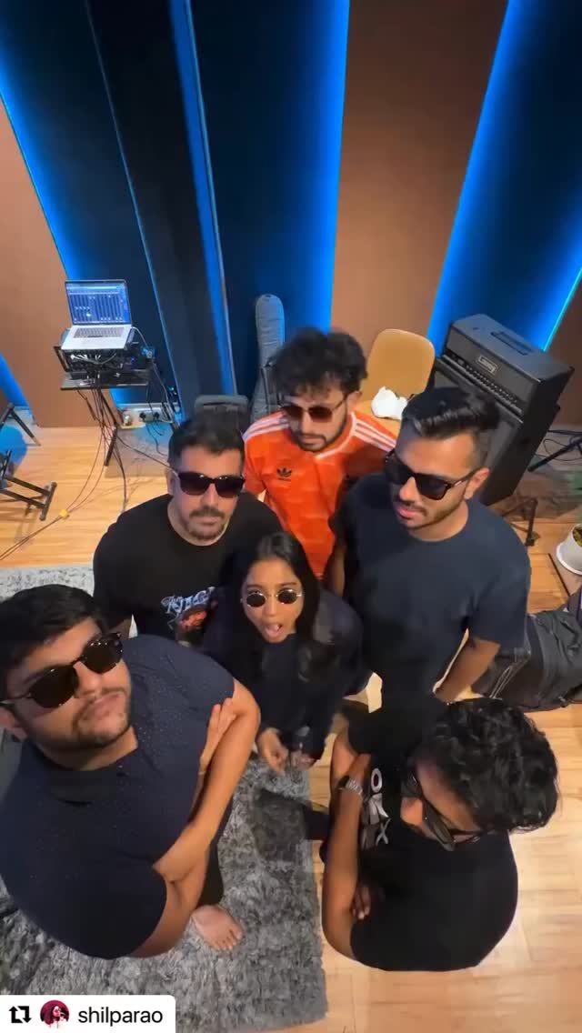 Instagram post from whitewine.jamroom. This post is in position 2.